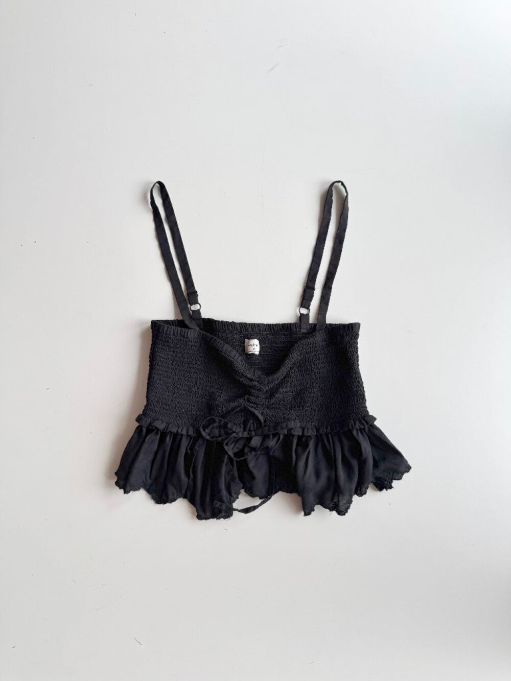 Aritzia WILFRED Dareau Black Modal Smocked Cropped Tank Crop Top, Size XS